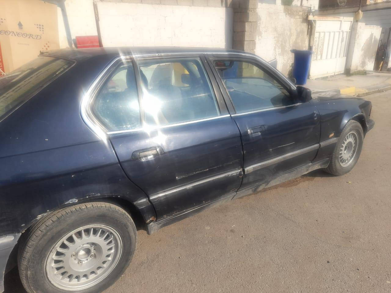 حجم 740  محرك ياباني 3000 موديل 93  رقم بغداد  مكان سياره واسط العزيزيه رقم واتساب *********** رقم اتصال *********** السعر دال بيع مستعجل 30 ورق شرط تحويل ان لا يتجاوز شهر من قيمت عقد المكاتبه
