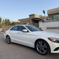 مرسيدس c300 2019  للبيع فقط بدون مراوس المواصفات : . محرك 4 سلندر 2000...