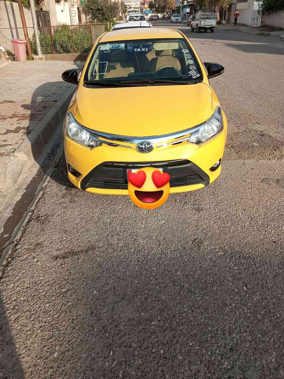 السلام عليكم تيوتا يارس موديل 2014 مكاني كركوك بطاقه بنزين سنويه جديد فول اتوماتيك مرك كير كله جديد بل شرط *********** اتصال فقط لا خاص ولا تعليق رجااا
