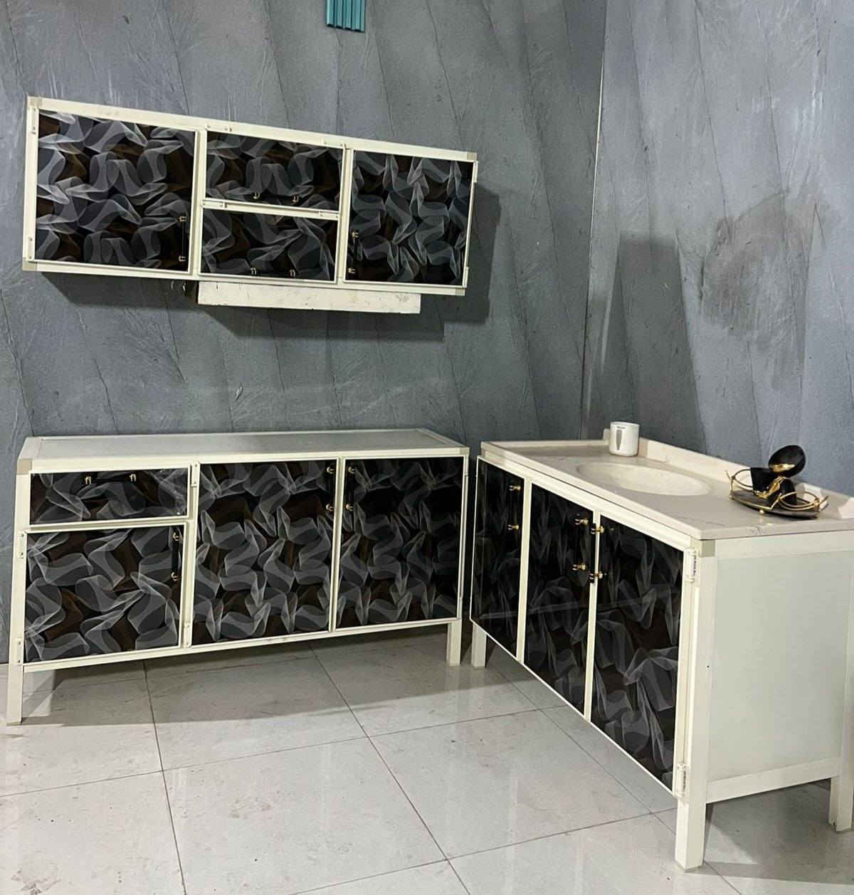 كاونتر ارضي وملحق متر ونص 
سنك  متر وعشرين 
السنك مرمر صناعي 
#explore #views #Millionview #Follow #like #حط_لايك #الشعب_الصيني_ماله_حل #انستا_alialshahyd #مشاهدات #اكسبلور #تفاعل


**إذا كنت صاحب هذا الإعلان وتريد حذفه لأي سبب، رجاءا أرسل رسالة إلى الدعم الفني**