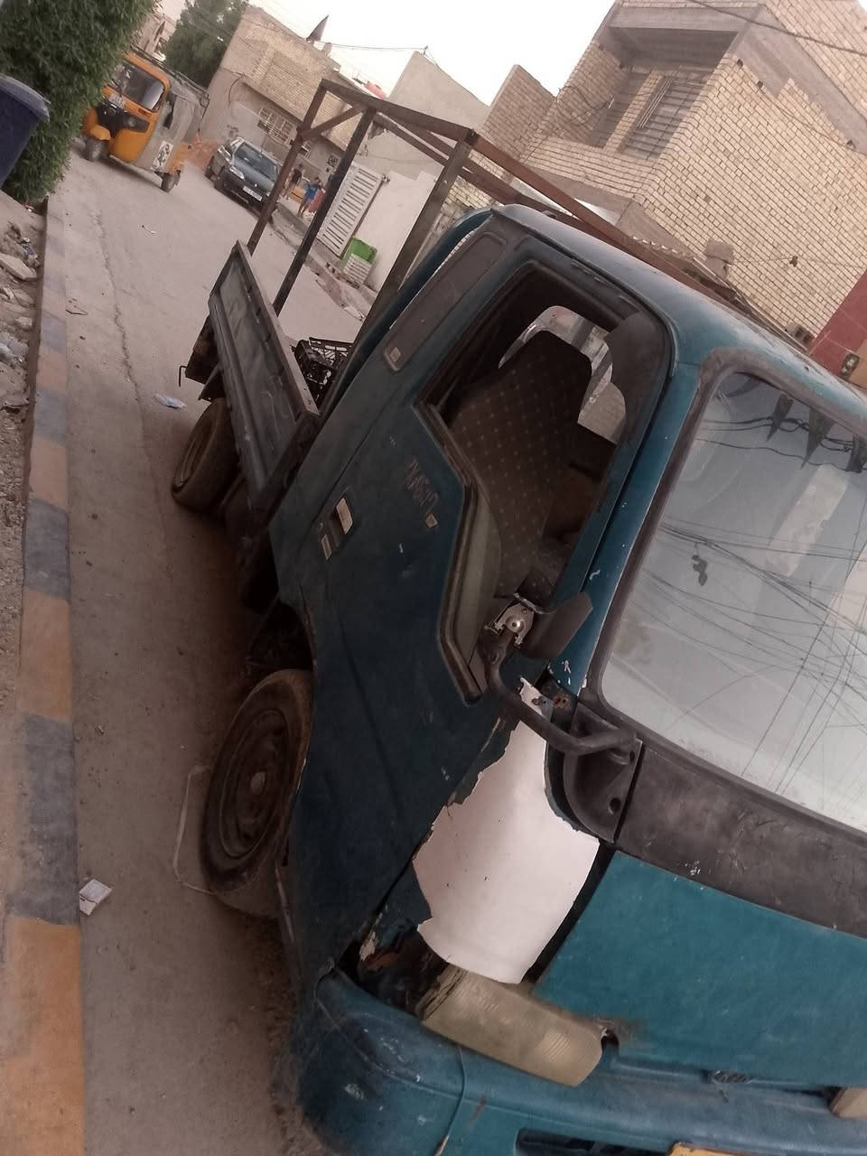 سلام عليكم
سيارة كيه للبيع كير ومكينه مكفولات كشر كدامكم سيارة بيها حصه مال كاز وصوليه بس راعيها مانندله العنوان بغداد البلديات ماموجود عل فيس رقم الهاتف/***********
