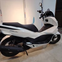 PCX • جيل الثاني • ياباني