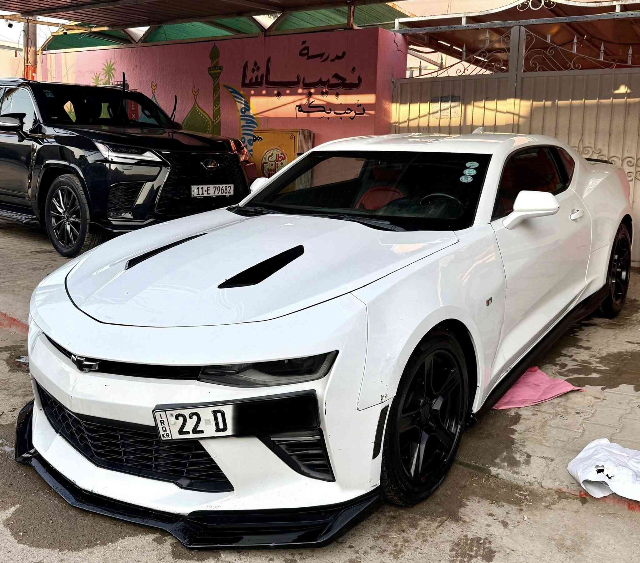 السلام عليكم 

للبيع او مراوس 💯

شوفر كمارو ار اس ✅
موديل ٢٠١٧ ✅
محرك ٦ و٣٦٠٠ نظيف ✅
لون ابيض✅
صدر امامي خلفي نظيف ✅
تحكمات ستيرن✅
شاشه اعطال ✅
شاشه   ✅
سستم صوت بوستن✅
كشنات جلد ✅
كشنات كهرباء ✅
تبريد ثلج ✅
كير اوتو ✅
كاميرا خلفيه ✅
شفتات الكير العادي ✅
٣ مودات قياده ✅

السياره عليها بجم اس اس وبنيد ولايتات حاجب مال ١٨  .

عليها قطعه بيها ٤ برمجات تكدر تبدلهم ع استخدامك إذا جان بانزين عادي او محسن او طلقات او عزم فول من برمجه البطل مهندس حسين ( جنرال موتور) . 

حادثها دعاميه وبنيد وبيها صبغ حاملغ فقط قطعه وحده وعندي سونار   .

رقم اربيل سنويه جديده وهزه جديده شرط التحويل او الوكاله .

مكاني بغداد الاعظميه 

السعر جدا مناسب((١٢٥ ورقه )) وبيها مجال حك الجيه .

***********

أ.مروان النعيمي 

صلي ع نبيك 💯
