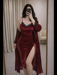 ملابس نسائية • قماش ناعم • ستايل رومانسي