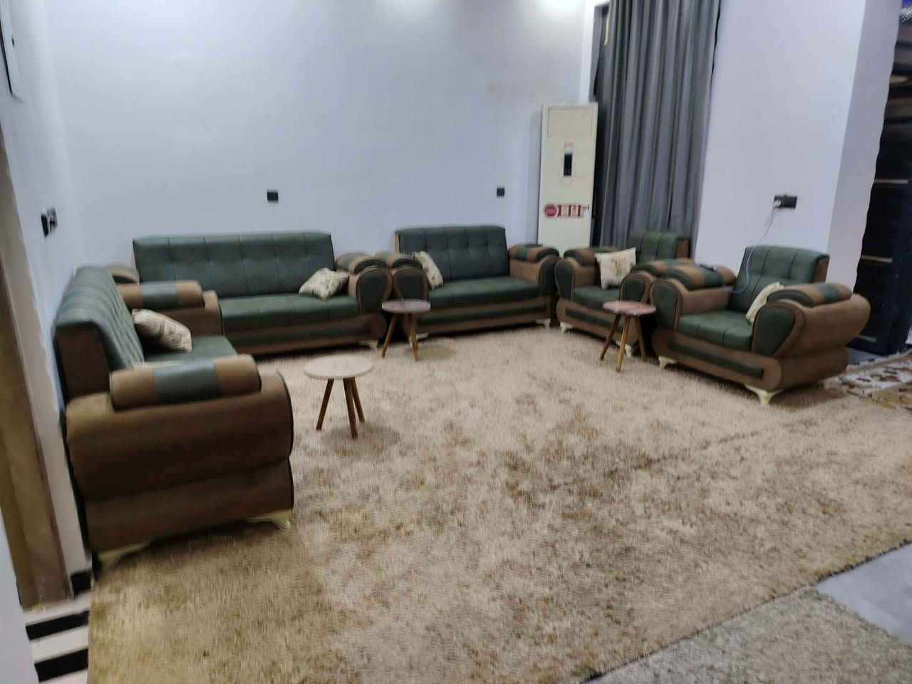 #لـلـــــبيع طـخم عراقي تسكام 5 قطع نظيف جدا
السعر /550 وبيه مجال
العــنوان /  مجمع الكرار بعد سيطرة المجبس
#ميسان_العماره


**إذا كنت صاحب هذا الإعلان وتريد حذفه لأي سبب، رجاءا أرسل رسالة إلى الدعم الفني**