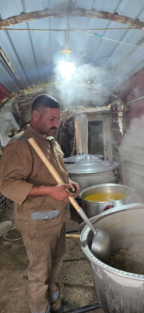 🍽️ #إعلان_خدمي
كادر طبخ متكامل 
موجود مشاعل وكدورة وصياني 🔥
نقدّم خدمات الطبخ الكامل للمناسبات، الأعراس، المهرجانات، والولائم 🍲🥘
✨ كادر محترف ومتخصص
✨ تجهيز كامل من الألف إلى الياء
✨ بأسعار رمزية جداً ومناسبة للجميع
📞 برعاية: حسن السيد عواد
للتواصل الواتساب ***********
***********
