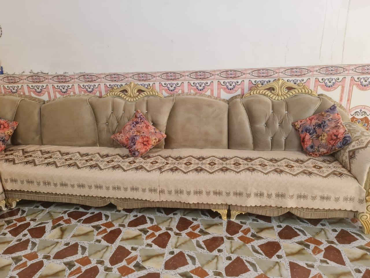 ديوان 11مقعد تسكام بلوك اسود اي ضرر ما بي اسعر 350 وبي مجال العنوان نجف براكيه الستفسار ***********
