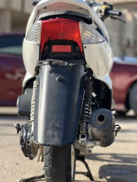 سكنس نثيه دراجه بلاديه مكينه بلاد نقص سلف وشاره يسره دراجه سعره650 مكاني بياع تقاطع درويش ***********
