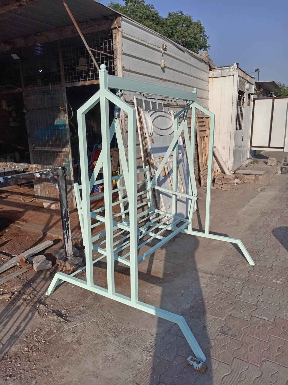 مرجوحه للبيع للاتصال ***********
