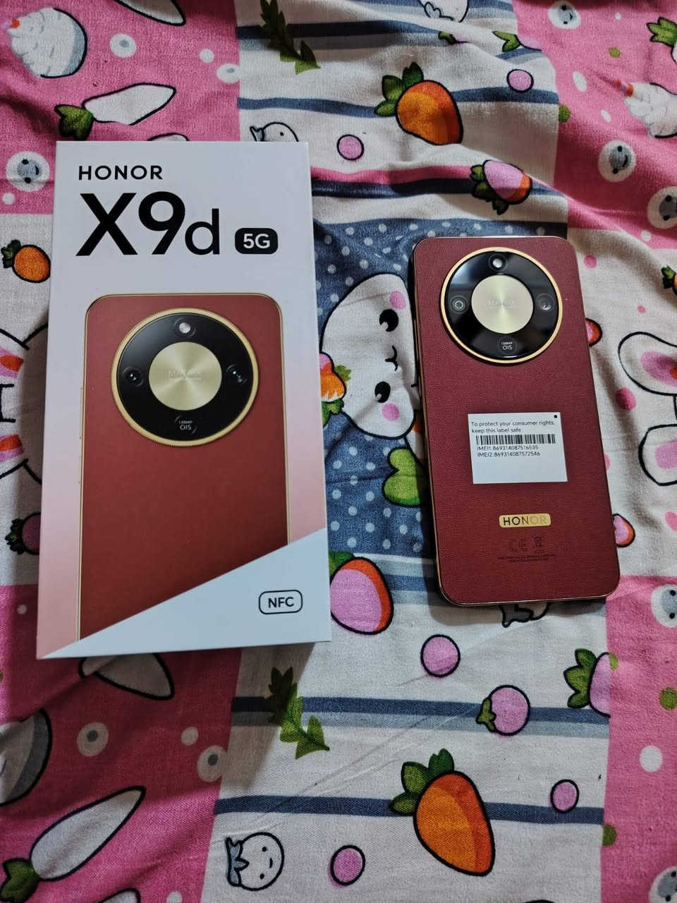 السلام عليكم عندي جهاز موبايل للبيع هونر X9d سعره النهائي قفل 325000 ألف رقم الجوال *********** العنوان بغداد كرخ الرحمانيه الجعيفر
