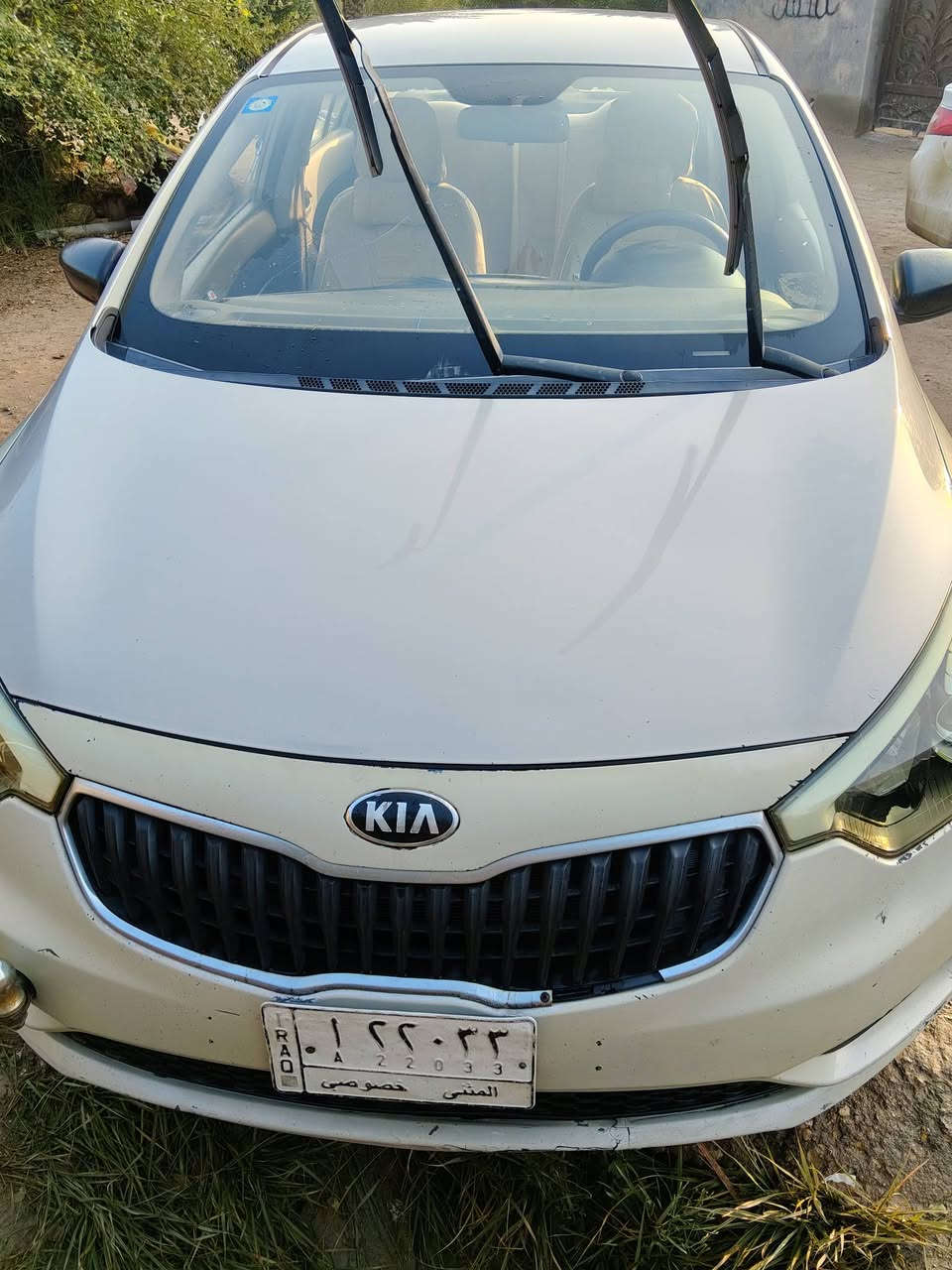 مديل 15 سنويه 28 رقم مثنى 
مكينه كير تبريد حداديه كله جاهز
السياره بيه صبغ حزام بدون فتح وتبديل شرط بيه سونار سياره المكان السماوه رميثه 
السعر 103وبيه مجال ترهم مراوس ***********
