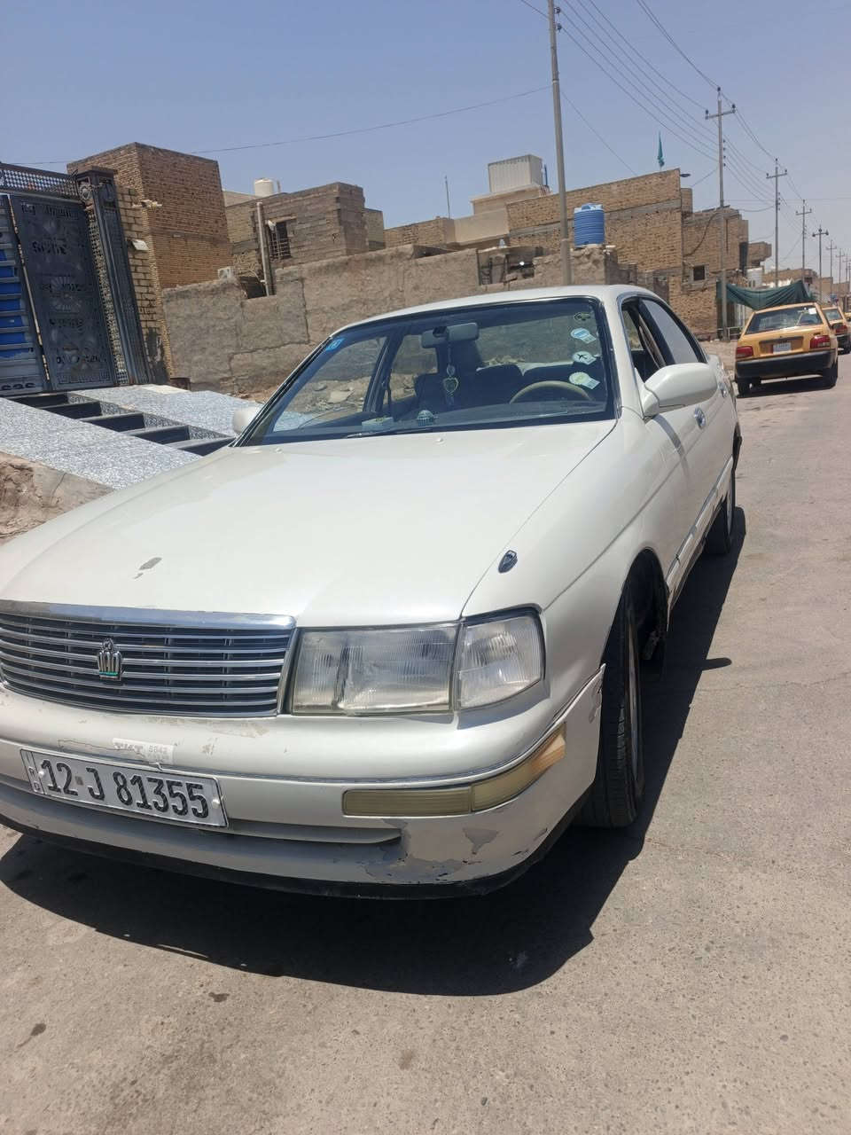 سلام عليكم بطه البيع فقط موديل 93سياره كير ومكينه خير من الله مال جناي منظومة تبريد جديده كامله حداديه جديد تخم تاير جديد مصبوغه صبغ عام جماليه مكفوله من القص ونقل جثه وضربه القويه السعر 46وبيه مجال العنوان ميسان مركز مدينه راعيه يمي تحويل ثاني يوم رقم الهاتف... ***********
