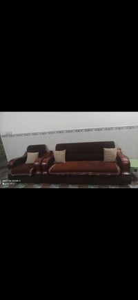 تخم نضيف حيل  10 مقاعد سعره 175 وأبيه مجال  07717471745 تحياتي للجميع