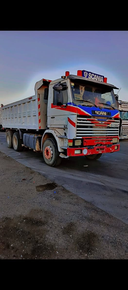 سكانيه للبيع 113 تايرات جدد محرك نضيف مجموعه فراشه كير 5+5 تبريد  شقال *********** 📞
