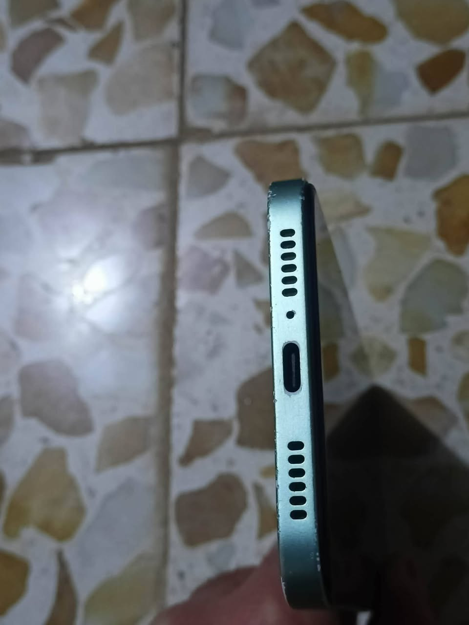 جهاز للبيع 
ذاكره256
بطاريه 5000
جهاز نضافه فول 
فقط ألضهر مكسور


**إذا كنت صاحب هذا الإعلان وتريد حذفه لأي سبب، رجاءا أرسل رسالة إلى الدعم الفني**