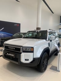 برادو فئة عالية زيرو ٢٥ وكالة ضمان ٣ سنوات وصيانة مجانية ٤ سنوات للأست...