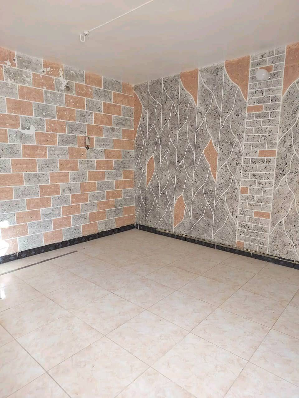 السلام عليكم يوجد دار للبيع فقط في محافظة واسط الكوت منطقة العزه الجديده مقابل جسر الكريميه بالقرب من موكب ستار ربيح المساحه ١٣٢ م الاتصال على الارقام *********** و *********** لمعرفة باقي التفاصيل