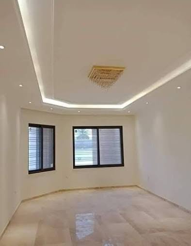 الصباغ ابو حسين صبغ درجه اولى وطلس عام سنفره معالجة الروطبه اتصل على الرقم ‏‪***********‬‏@
