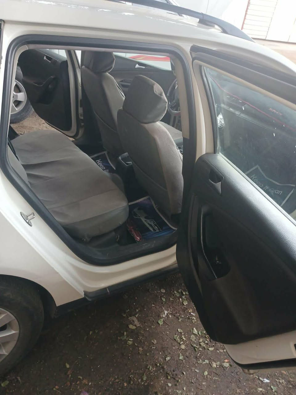 رمضان كريم
للبيع او مراوس حسب القناعه
باسات 2010
مكينه 2000تيربو
كير ٦نمر مكفول
مثبت سرعه
تبريد عاطل
تدفئه كشنات وسياره
كاميرا
شاشه
تحكم ستيرن
تايرات جدد
بآسمي سنويه 27بغداد
بغداد المحموديه
ملاحظه نقص الايرفلو يعني ابيع مكينه تجفيت
السعر 70 وبيها مجال
***********
***********
