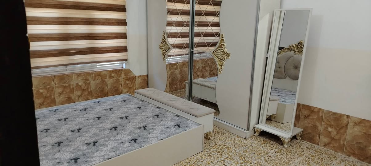 السلام عليكم ورحمة الله وبركاته من رخصة الادمن متاح مستعجل غرفة نوم مستعمله نظيفه بسعر مناسب للاتصال ***********
*********** وبيهن واتساب
