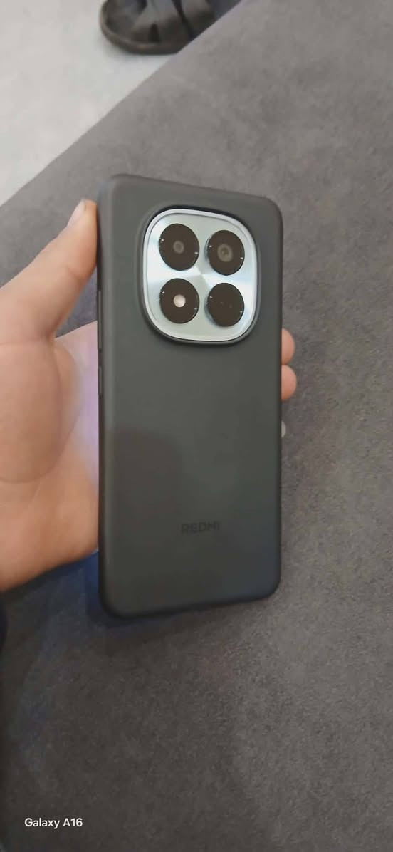 REDMI Note 15 Pro تلفون جديد شخط إذ بي تخذو بلاش  ذكره 256  قرضو كامله بس بعدهه ما مستخدمه كرتون وشاحنه 45 واط الله شاهد مستعمل 19 يوم لل بيع السعر 330 وبي مجال مكان موصل حي الكرمه


**إذا كنت صاحب هذا الإعلان وتريد حذفه لأي سبب، رجاءا أرسل رسالة إلى الدعم الفني**