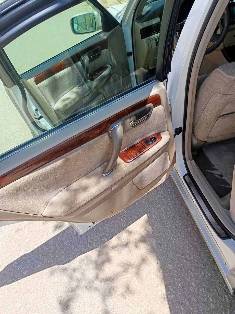 للبيع جديده فول مواصفات مكينه وكير قبل سبوع مدفوع كمرك سعر وشراي يتصل ع رقم ***********
