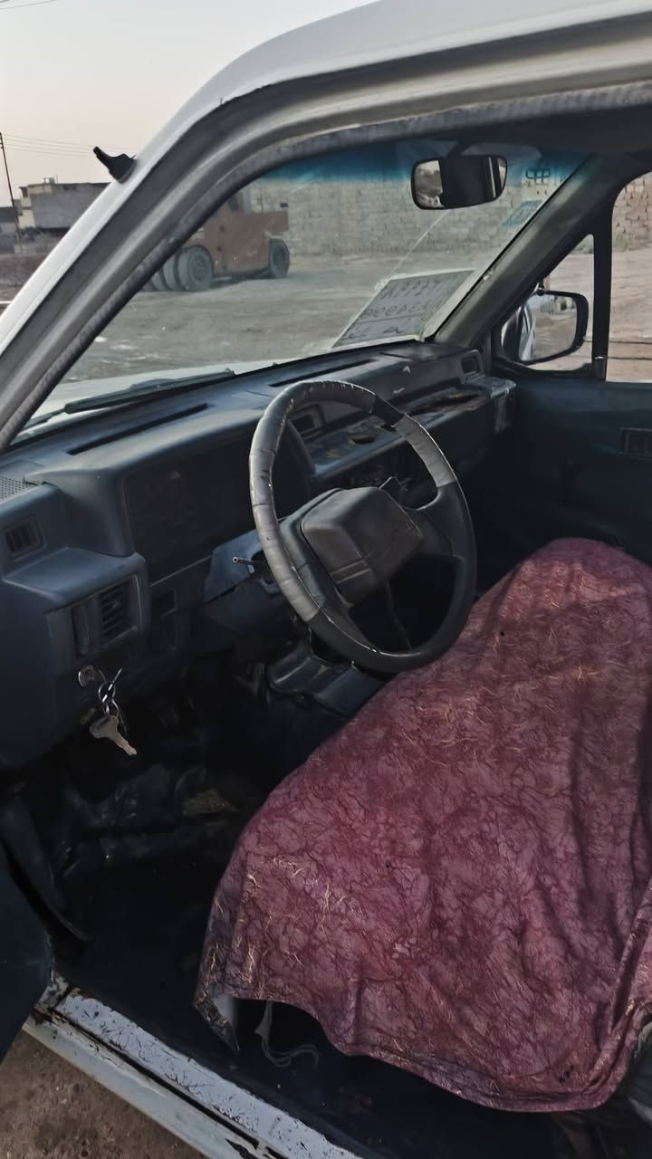 بيكم ميتسوبيشي للبيع موديل 94 رقم بغداد جاهزه تخم تاير محرك كير نضيفات تحويل مباشر مكان سياره فلوجه  السعر 36 وبيه مجال *********** / ***********
