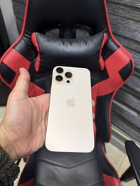 ايفون 16 برو ماكس ذاكرة 256  بطارية 91 كارتونة ويا سعرة 1300قفل الاعظم...