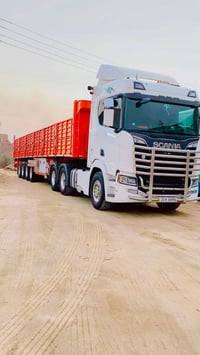 للبيع 2017 سحال خلفي مزوج بلاد فول مواصفات مكينه R580 سوبر عادي عربانه...