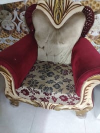 كنبة • نضيف • قابلة للتفاوض