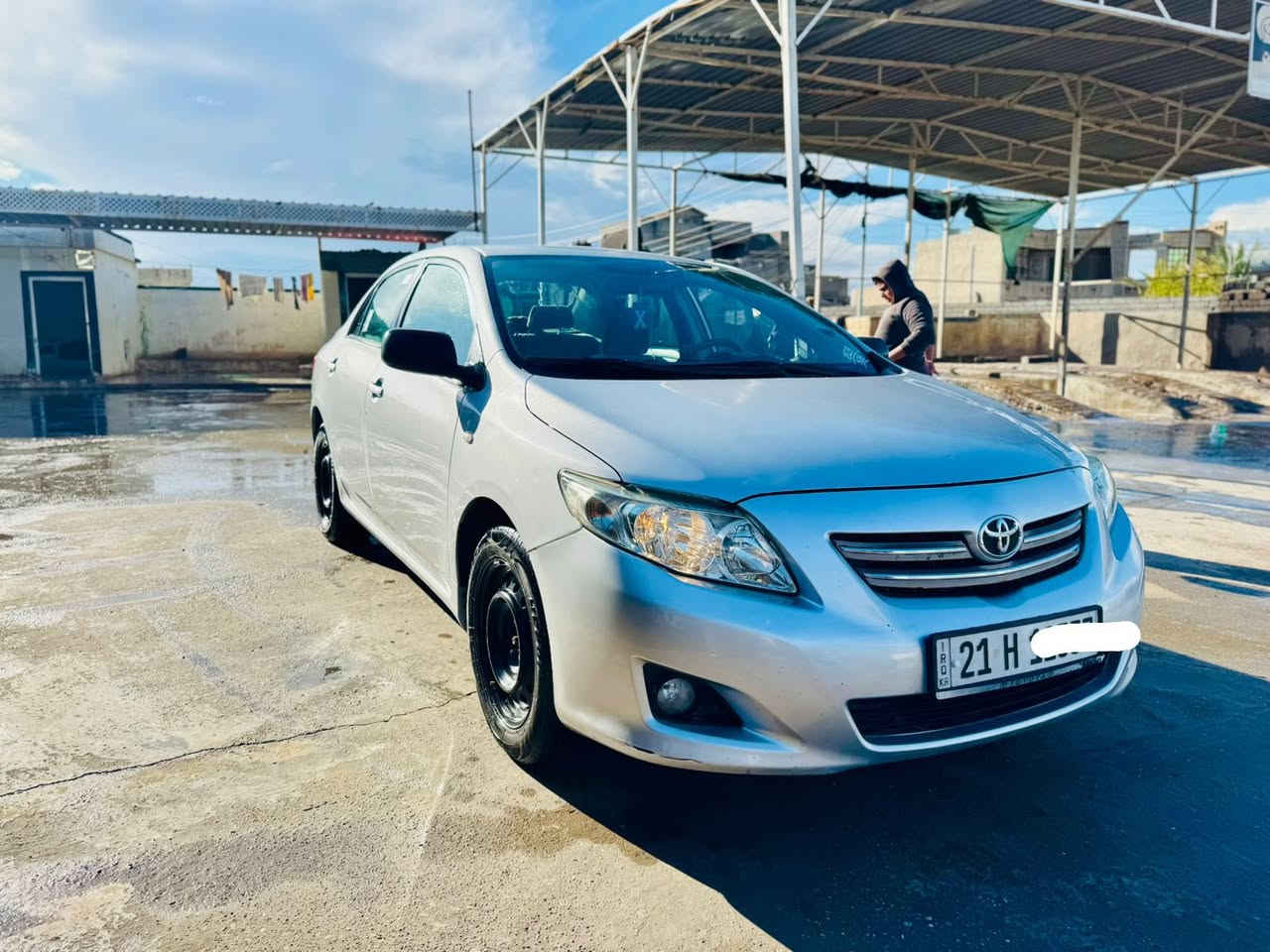 السلام عليكم 
كورلا خليجي موديل 2008 كلين بدون اي صبغ او ضرر رقم سليمانية دولي سنويه جديده ل2030 تبريد دفئه كله شغال.
كير محرك شرط صدر تواير كله جديد سيارة نضيفة
السعر 110 
للاستفسار اتصل 
***********
***********
