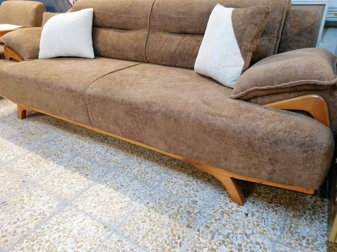 #اشتري_طخم_واربح_ميزوطبلات_هدية🎁
📌زبائنا الاعزاء🥰الان خصومات حصريا تصل الئ 25% علئ جميع #الاثاث_التركي #متوفرحجزاونلاين #الموصل #furniture #غرف_نوم #ميزطعام #اطخم #قنفات

🚗الموصل/حي الملايين/مقابل بانزيخانا العريان /تحت شركة الفجيرة للاستثمارات العقارية

📞*********** (واتساب or فايبر) 📱
للحجز او الاستفسار المراسلة علئ الخاص او الواتساب 📨

📍 يتوفر بيع مفرد، جملة (باسعار مناسبة)💰

💰يتوفر البيع اقساط لمدئ 12 شهر (رافدين)  ✅

📌 يتوفر لدينا تجهيز بيوت وشقق ودوائر حكومية 🛋

🚛يتوفر خدمة توصيل نينوئ و للمحافظات الشمالية 🚚

⚒️كوالتي عالي 100%
🛋اجود انواع الاخشاب 
📌 مع ضمان للاثاث
