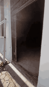 قاعه للايجار مساحه ٧٥
تصلح لمكاتب او دورات 
تحتوي ع مطبخ وصحيات كما موضح في الفيديو
الموقع الزهراء خلف مطعم الرسول
للاستفسار ***********
