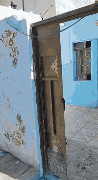 واحد من هم 65 متر.    والثاني 73 متر    وباقي التفاصيل داخل الفيديو
واحد منهم ب 23 مع المجال واحد منهم ب 24 مع المجال 

الاتصال على الارقام الموجوده شارع الامام الصادق ع حي الرحمه 

‏‪***********‬‏ واتساب فقط 

‏‪***********‬‏ تصال فقط
