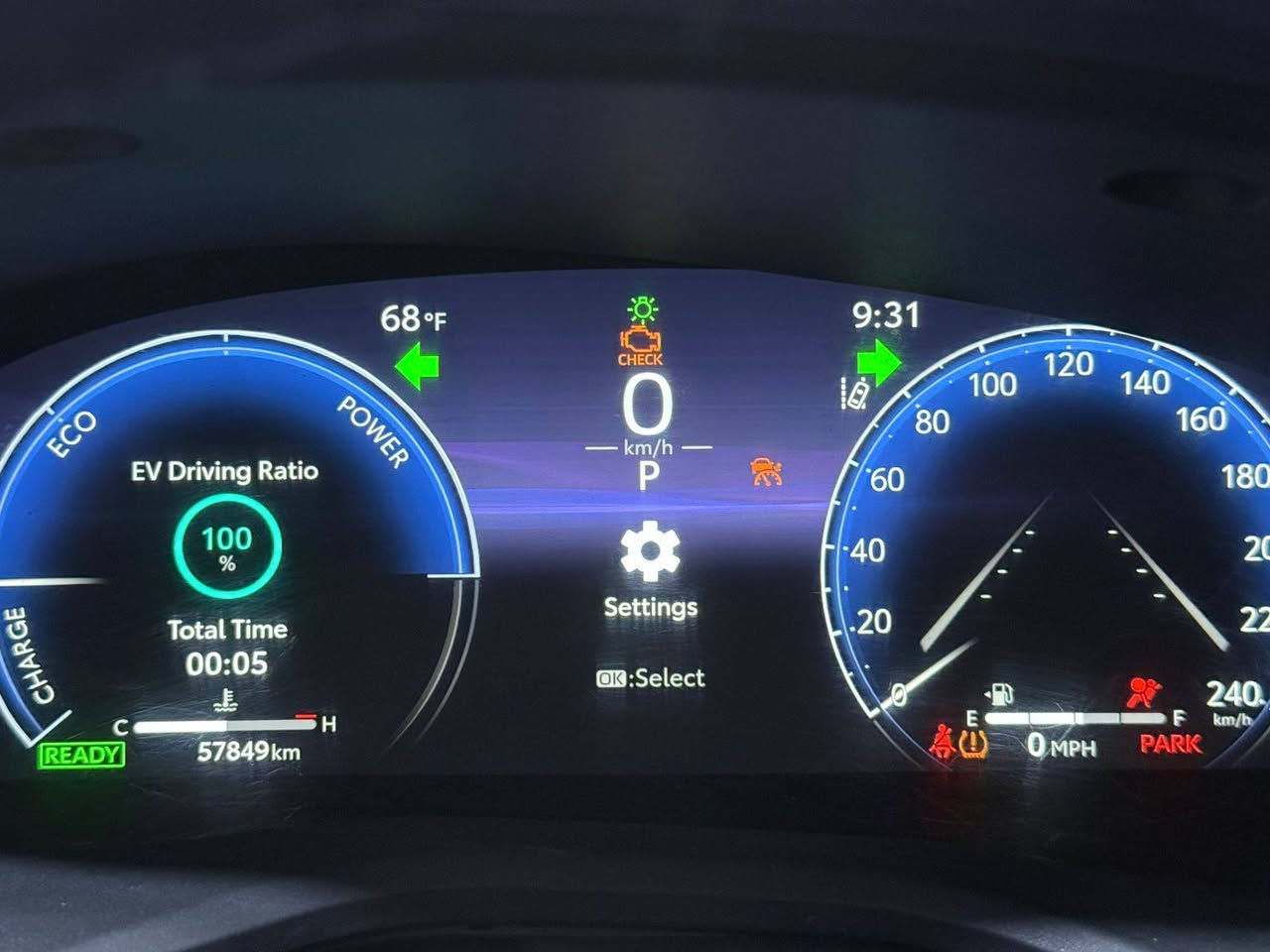 ✅تيوتا كامري 2025  XSE وارد امريكي
✅اللون ابيض صدفي توكلر / فول مواصفات 1/1
✅دخول جديد
حادث سياره / بيبان اثنين تبديل بيبان وكاله اصلي نفس اللون  ونص الجاملغ يعني ٣ قطع
مواصفات XSE
🔹داخل جلد احمر
🔹بصمة تشغيل ابواب
🔹فتح الصندوك ذكي
🔹محرك 2500 هايبرد
🔹دشبول دجتل
🔹رادارات 360 درجة ( امامي جانبي خلفي ) تمنع التصادم الامامي والجانبي والخلفي
🔹التحذير عند فتح الباب
🔹تحكمات ستيرن 4 جهات
🔹 شاشة 4 وضعيات للعدادات
🔹 4 وضعيات قيادة ( عادي/ سبورت /ذكي / اقتصادي )
🔹مثبت سرعة ذكي ( التحذير عند مغادرة المسار )
‏🔹Auto Hold التوقف لفترات قصيرة
🔹الهاند بريك بصمة
🔹شاشة  حجم كبير لمس تدعم نظام الابل كار بلي والاندرويد اوتو بدون كيبل يربط التلفون واير ليس و GPS
🔹شحن واير ليس
🔹نظام الصوت Bose عدد السماعات 8 ‏
🔹دخول ذكي عند الاقتراب
🔹لايت لد
🔹نقطة عمياء
🔹تدفئة بالكشنات
🔹 لد متغير الالوان لون على طول الدشبول
🔹تحديد مسار وقيادة ذاتية  ورادار امامي
🔹مانع انزلاق
العنوان 📍نجف
للتواصل ☎️ ***********
