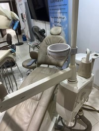 Dental unit Glaident كليدنت مستخدم نظيف جدا 😍😍😍 مليون و٤٠٠ الف للاستفس...