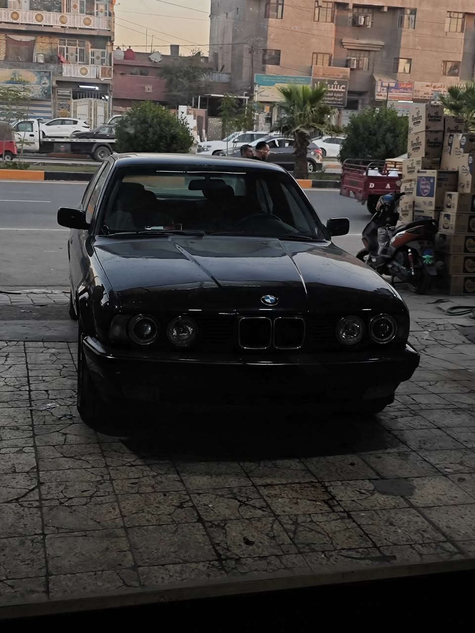 السلام عليكم BMW 353
السيارة تعمير جديد 
سعرها 50 وبيها مجال 
السيارة خير من الله 
محرك وكير كلش نضيفات 
ما بيهة نقص بس بعض الملاحضات السهلة 
‏‪***********‬‏ للتواصل
