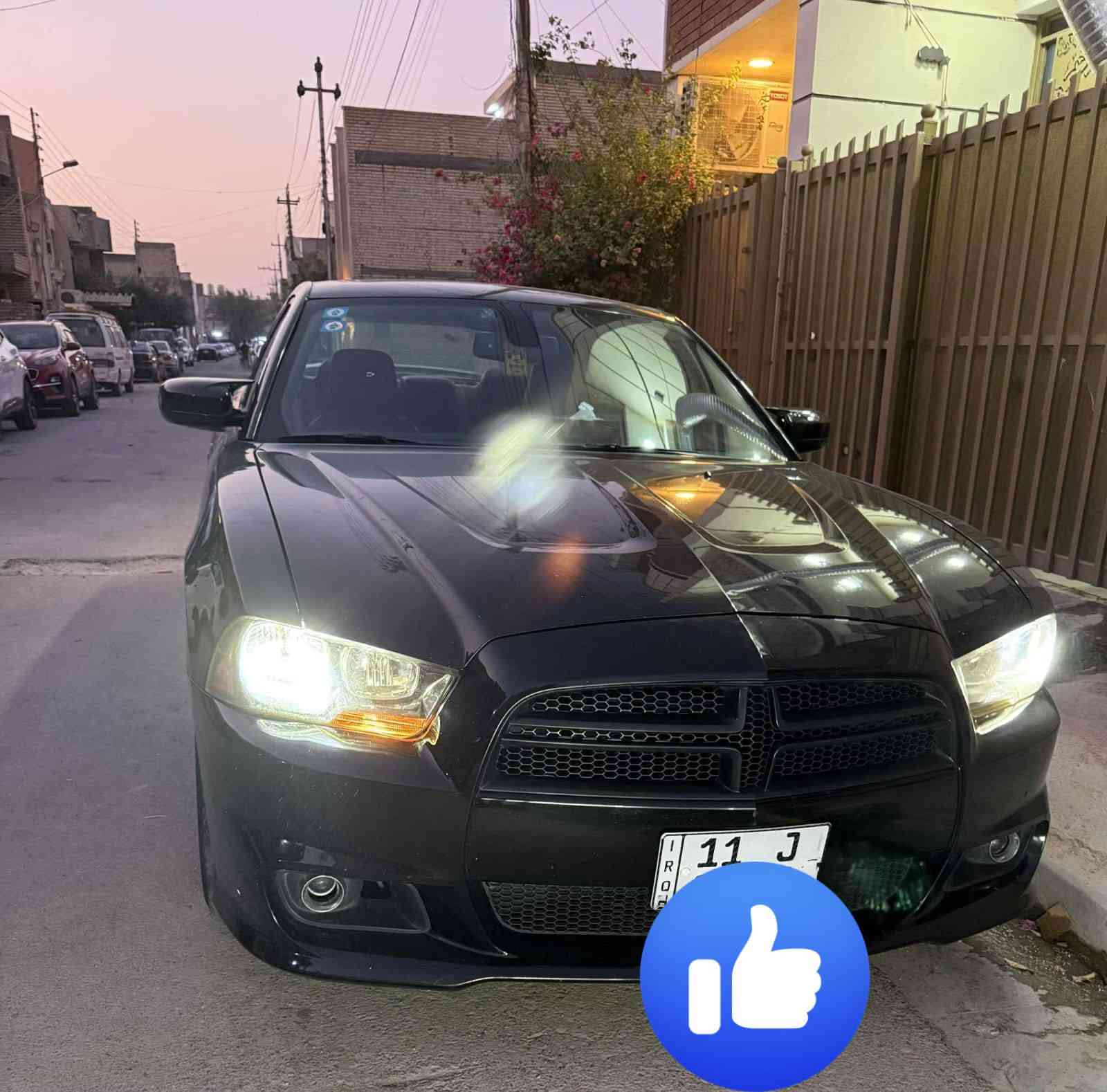 السلام عليكم من رخصت الادمن جارجر ٢٠١٣ فول واحد على واحد خليجي مكان سيارة بغداد حي الجهاد منطقة الحمدانية سعرها ١٥٥ رقم الموبايل ***********
