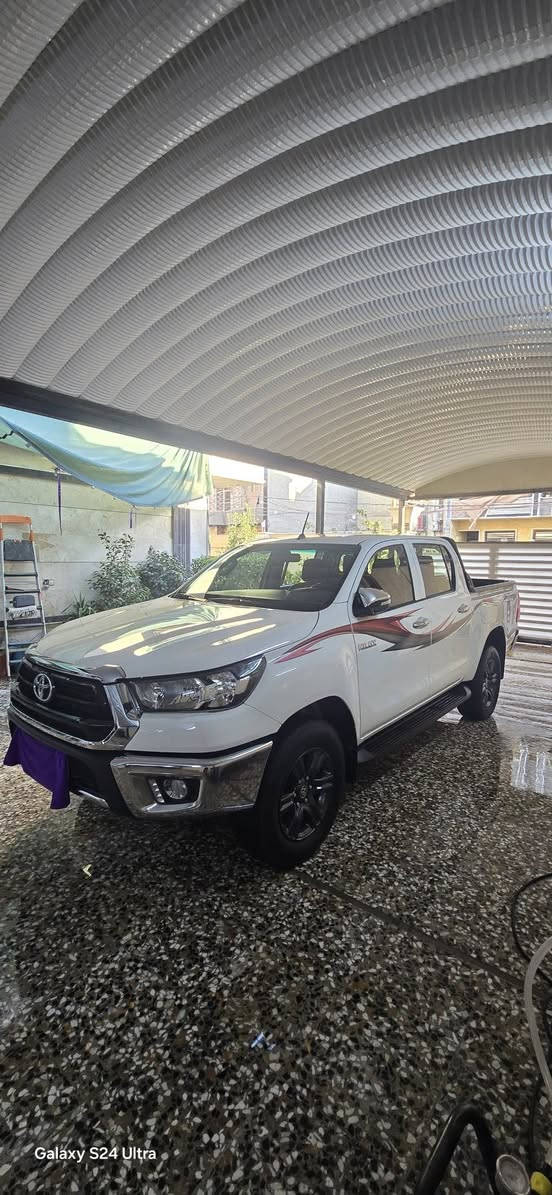 هايلوكس 23 مكينة 4 سلندر 2700 ماشية 38 رقم اربيل بإسم شركة تحويل او وكالة بيها بارد بسيط بالجاملغ الخلفي وتكحيل كارت السعر 300 للاستفسار 
***********
