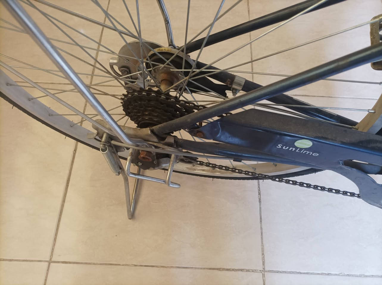 بايسكل للبيع 2020 سعر 75 وبي مجال
مكان كركوك دوميز


**إذا كنت صاحب هذا الإعلان وتريد حذفه لأي سبب، رجاءا أرسل رسالة إلى الدعم الفني**