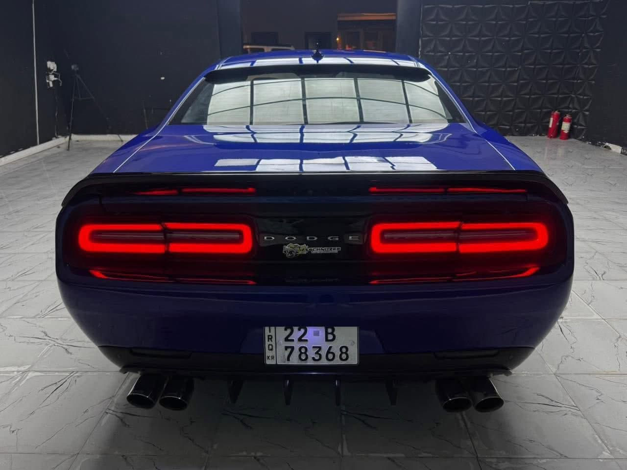 السلام عليكم

جالنجر 2020 v6 بدون ايرباك حادثها جاملغ خلفي بيها قطعتين صبغ جاملغ خلفي وقبق جنطه بجم كبس رقمها اربيل هزه جديده لغد شاصي وكير ومكينه مكفولات السياره نضيفه كلش وبرغي ما ناقصه ومصروف عليها هواي حداديه وتايرات جديده . مواصفاتها تشغيل بصمه شتغيل عن بعد بصمه ابواب كشن كهرباء تحكمات استيرن شاشه جبيره كامره خلفيه وبقيه المواصفات المعروفه سعرها 168 للاستفسار ***********
