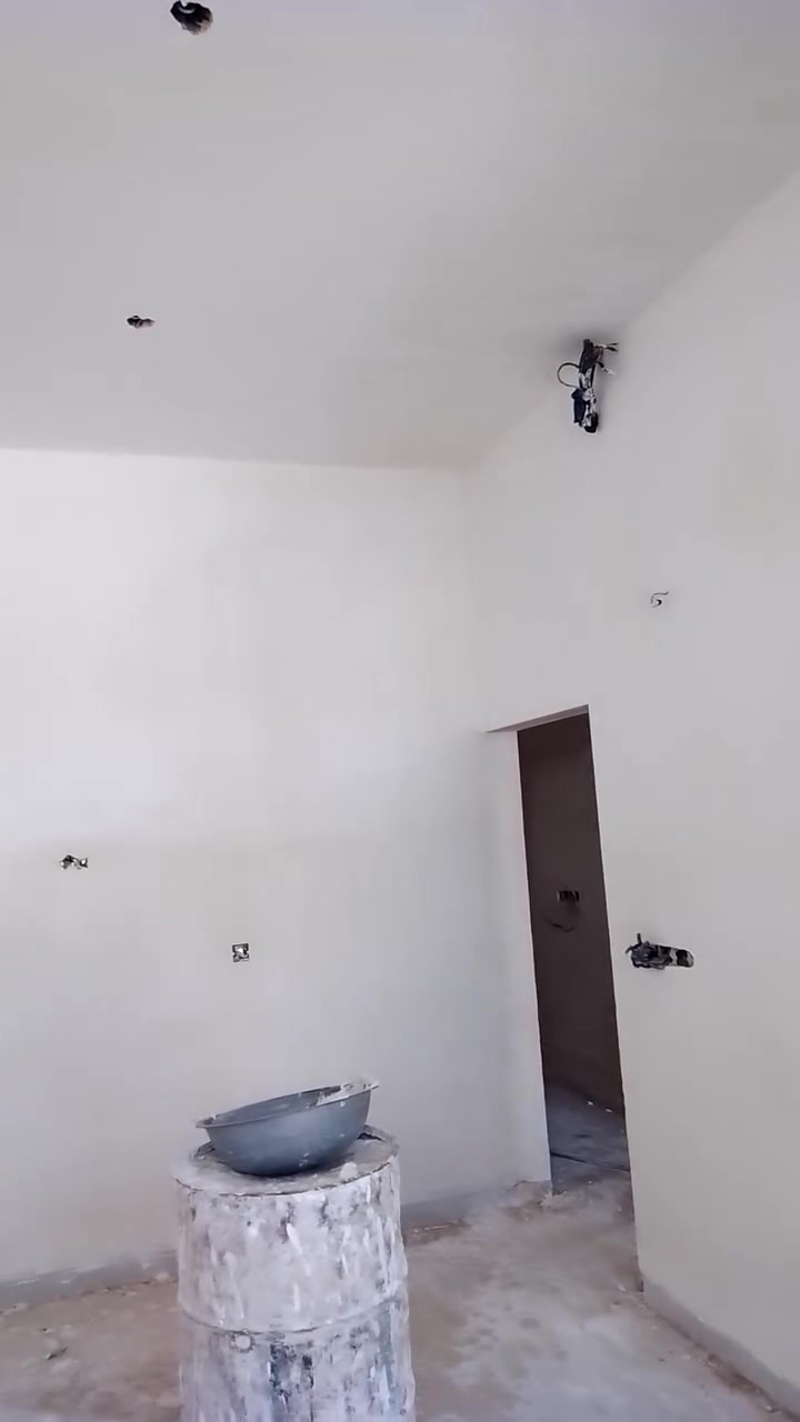 سلام عليكم خلفه لبخ جص سمنت بورك متفرغ حالين كربلاء ***********
