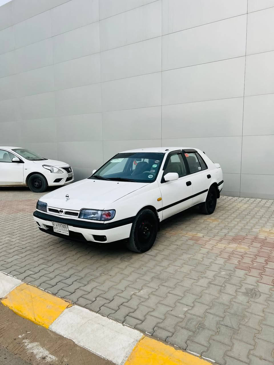 السلام عليكم 
للبيع نسان سني موديل 94 صبغ احزام بدون ضرر
محرك 16 المرغوب كير وتماتيك شرط مالكصه قبل شهر شاده صدر امامي خلفي جديد تخم تايرات ويل جديد 
رقم صلاح الدين شرط التحويل ثاني يوم 
جام كهرباء سنترلك بلدي مسجل سماعة جديد
بطاين جديدتدفئه شغاله بكات جديد لوايت جديد 
السياره مال جناي وقتصاديه 
السياره جازه كهربائيه وميكانيك كل شي شغال 

السعر 35 وبيه مجال مكاني تكريت 
*********** 
***********
