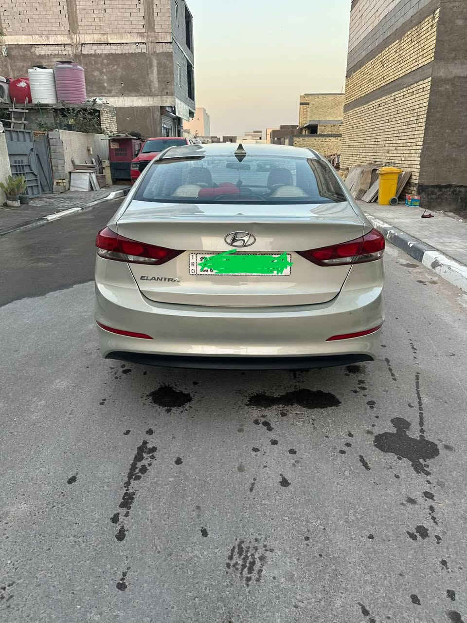 النترا ١٧ أمريكي مكينه ٢٠٠٠ مكينه مفتوحه
 حاليا كير  ومكينه جاهزات كفاله  من اي خلل او عطل
حداديه تخم تاير شد جديد
بالنسبه لنظافة السياره داخل وخارج نظيفة السياره وحلوه
بيها ضربه حاليا بالباب وعابره ع طرف ٤ أصابع ترجع ع البارد على وضعها السياره ١١٠ بيها مجال قليل
او مراوس بسياره أحدث
سياره تحويل مباشر 
***********
تواصل خاص او اتصال
