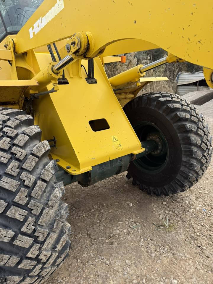 السلام عليكم شفل كاوسكي حجم 50ZA كير مكانيك تبريد بلادي عدد الساعات 2000h دخول جديد للعراق شفل بحالة زيرو العنوان واسط الصويرة ***********
