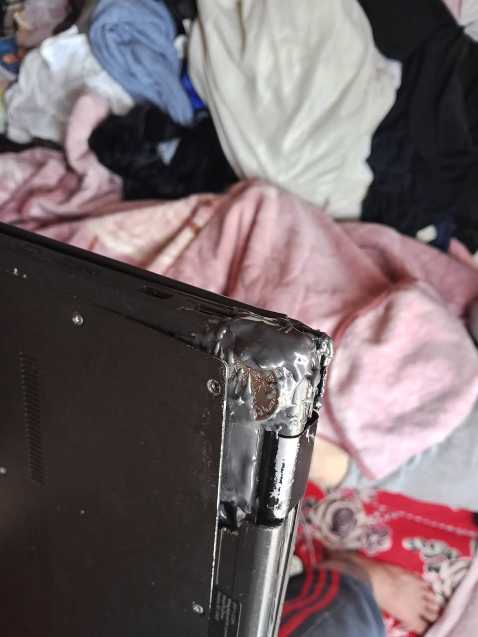 مراوس بوبايل لابتوب لينوفو حجم صغير
وندوز 10 PRO 
هارد SSD 128 قابل لتطوير 
رام 4 قابل لتطوير 
معالج سيلرون 
كامره بيها تصال تكنيك سلاسه 
تفيد شغل دراسه برامج هندسة
شحن يدوم 2 ساعه او اكثر 
ملاحضه:  طاكه من مكان تفتح بيها جوي واني مسوي بل صمغ 
مكاني نجف


**إذا كنت صاحب هذا الإعلان وتريد حذفه لأي سبب، رجاءا أرسل رسالة إلى الدعم الفني**