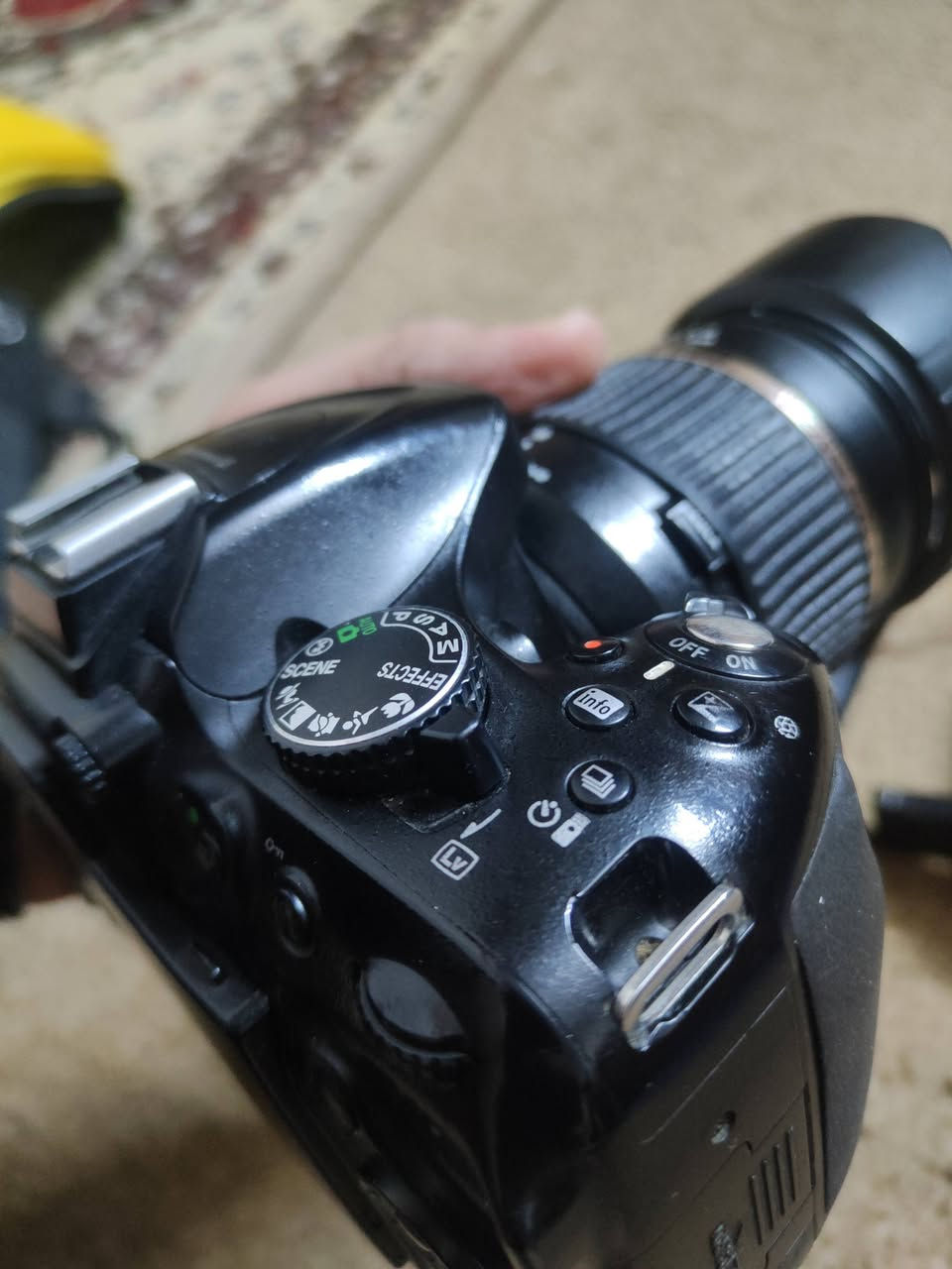 كامره نيكون 5200 
 
مع ملحقاته 

گرب 
فلاش
شاحنه
جنطه 

المكان بغداد لايوجد توصيل 

سعر خاص


**إذا كنت صاحب هذا الإعلان وتريد حذفه لأي سبب، رجاءا أرسل رسالة إلى الدعم الفني**