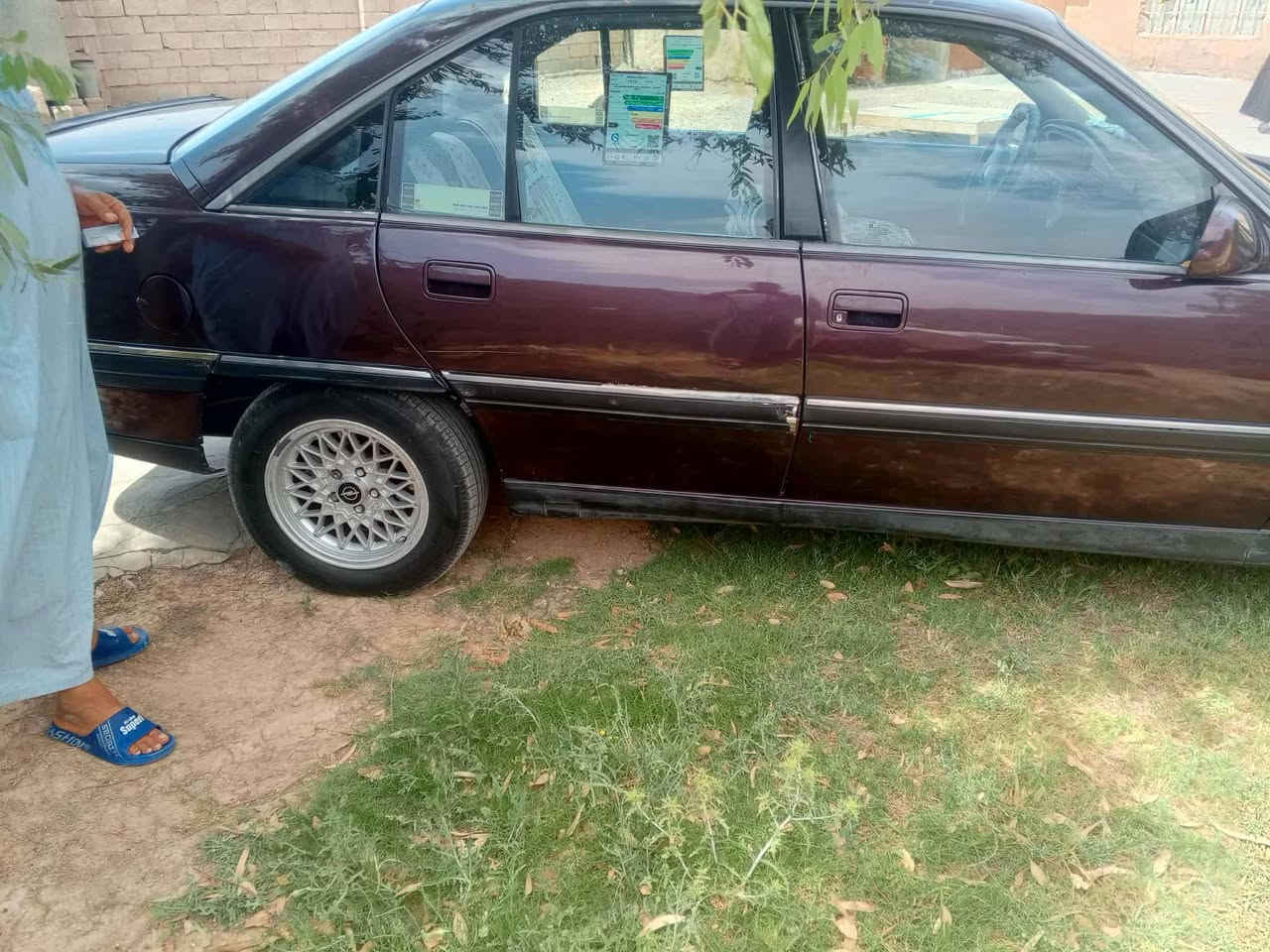 اوميكا موديل 93 رقم أربيل بأسمنا
فتحه سقف صبغ عام لجماليه 45 وبيها مجال مكلف بنشر هذا رقم صاحب السياره ‏‪***********‬‏

