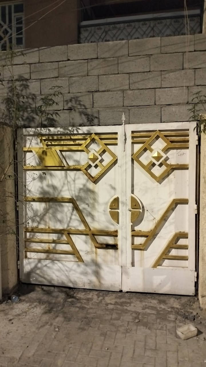 سلام عليكم
باب بيت خارجي حديد ثقيل للبيع
العنوان حيانيه شارع 60
السعر 150 ثنينهم


**إذا كنت صاحب هذا الإعلان وتريد حذفه لأي سبب، رجاءا أرسل رسالة إلى الدعم الفني**