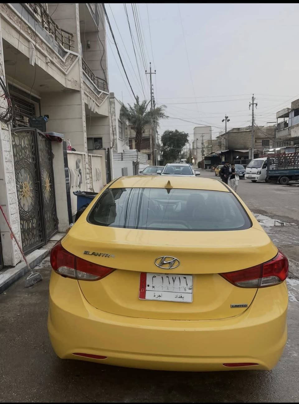 النترا 2013 
فول مواصفات 
بصمه تشغيل 
فتحه سقف بانوراما 
بصمه باب سايق 
كشنات تدفئه 
كشن السايق كهربائي 
لمتد 
 
الضرر جاملغ وبنيد بدون دواخل
السياره كير محرك تبريد خير من الله 
صدره 60 بل ميه 
السعر  95 وبيه مجال 
مكان سياره بغداد البياع
***********
